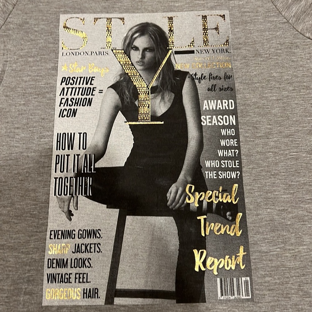 Beautiful Only One Vintage T-shirt model: “On Style Magazine” - Picture 2 of 9
